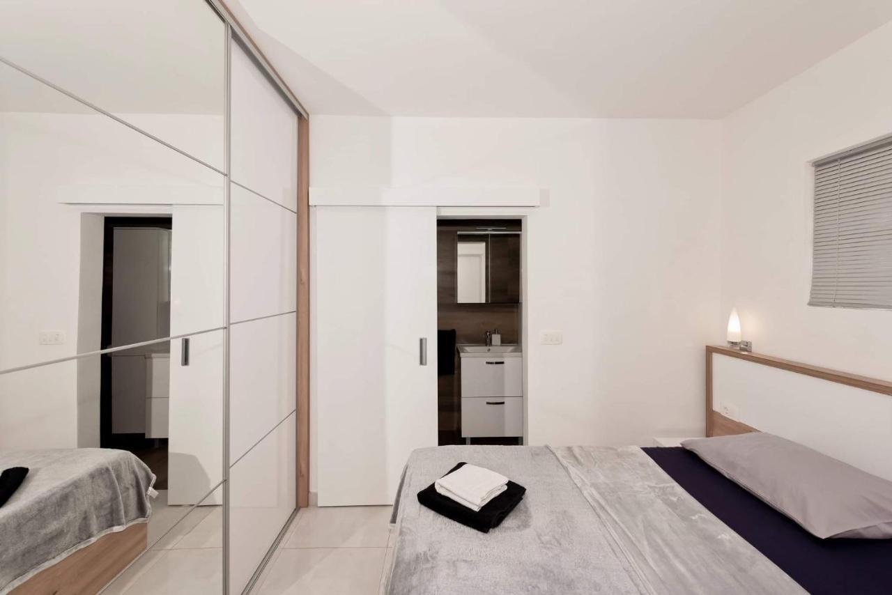 Apartment White Pearl Ražanac Dış mekan fotoğraf