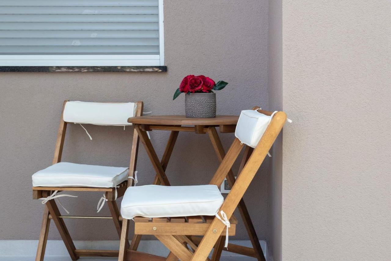 Apartment White Pearl Ražanac Dış mekan fotoğraf